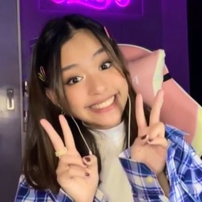 yOu’re the best girl @iamandiabaya💜✨fOllowed by andi -mArch 01,2022