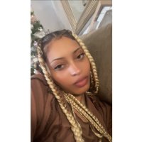 YUM (@___jannxo) 's Twitter Profile