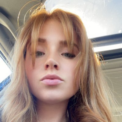 huge fan of space, both outer and personal ✨ I’m the fucking lizard king 🦎 Gemini☉ Aries☽ Pisces↑