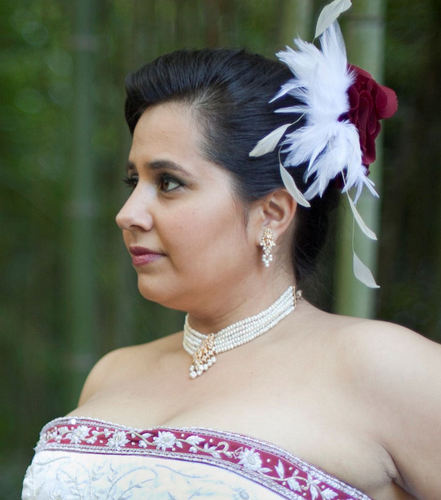 I design and create feathered, flowered, fabulous headpieces for weddings, special occasions, and just for fun.