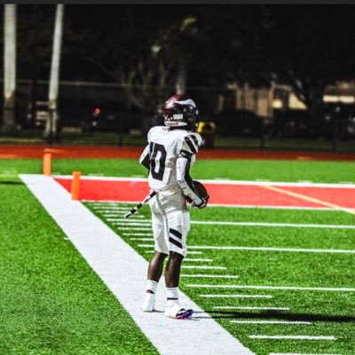 5’8 WR C/o 24 Miami Norland Senior high S.F.E 3.6gpa 40time 4.32 aikens.ivory24@gmail.com