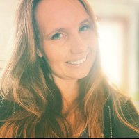 Laura Erzen (@cactuspeonyposh) 's Twitter Profile
