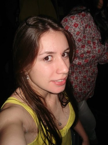 Me segue,Que eu sigo de volta  :)