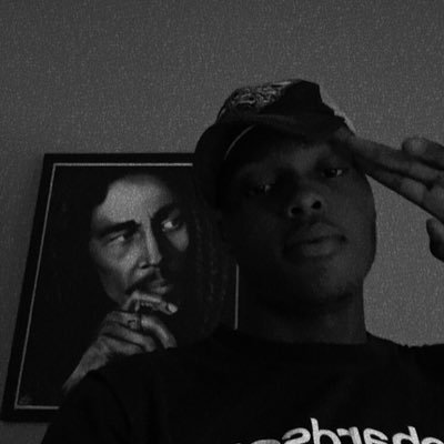 Cool tweets/6”4/ ⚠️Rastafarian is my Custodian/| MUSIC!!!/ 🇬🇭