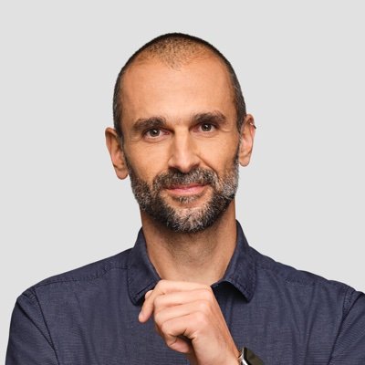 Research Scientist @IBMResearch | Community success at @ForRXN | Twitting on AI, Chemistry, Aviation, Science and Dogs | 🏳️🌈 | He/Him | Views are my own