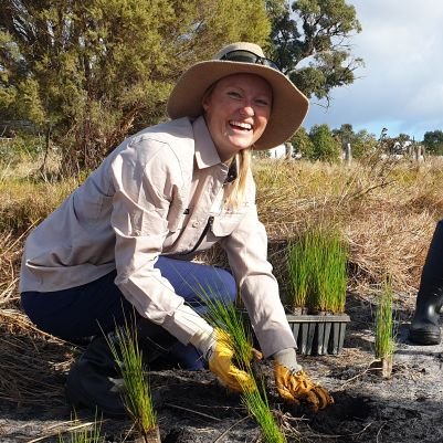 Wetlands Restoration Officer 🌿
Peel-Harvey Catchment Council 🌿 Working Together for a Healthy Environment