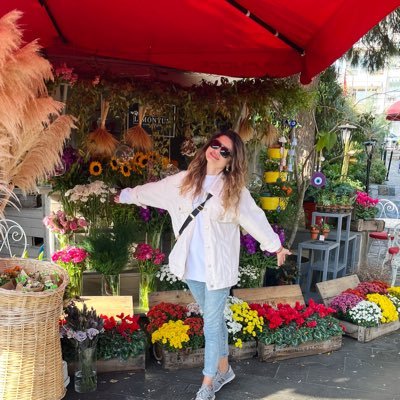 DuygusByrktr's profile picture. Kanatları çıkmaya başlayan hayali kahraman! Tipik yay burcu ozgur kiz!M.K.ATATURK