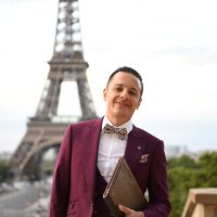 The Parisian Celebrant(@TheParisianCel1) 's Twitter Profile Photo