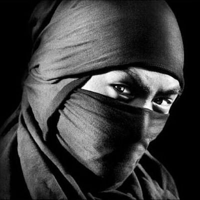 یک نینجایِ جنگجو از #ایران 👹
برای آزادیِ ایران و ایرانی ✌
برای #مهسا_امینی و خواهران و برادرانم
میجنگیم.