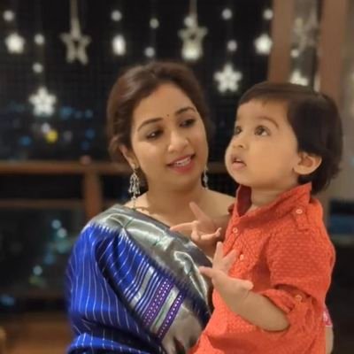 #Sri Lankan Proud mom of 2 boys
#naturelover #GreenWall #GreerRoofing #sustainability
fan of shreya ghoshal