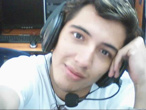 SOY DE SANGRE AZUL CELESTE JEJEJE OSEA ARGENTINO Y RADICO DESDE MUY CHICO AQUI EN LA BELLA NACION DE COLOMBIA YA Q MIS ABUES SON COLOMBIANOS RADIK2 AQUI X MAMÀ.