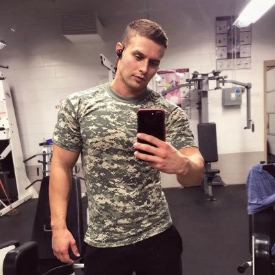 Rockwel85409124's profile picture. 