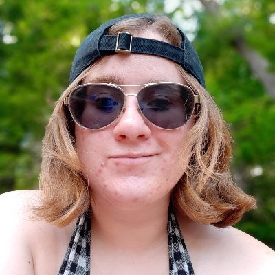 laurannpie17's profile picture. She/her. Freelance writer and editor. Fandom bitch 💙💚