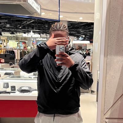 6lenzo's profile picture. 