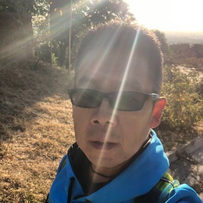 SimonChen_Xin's profile picture. 