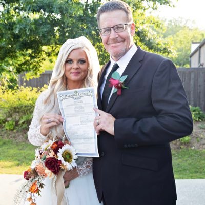 AJ_Amanda_Jade's profile picture. Science is real, black lives matter, no human is illegal, love is love, women's rights are human rights, kindness is everything! 💜❤️💙💖💚💛