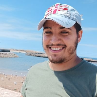 anasstahiri16's profile picture. 