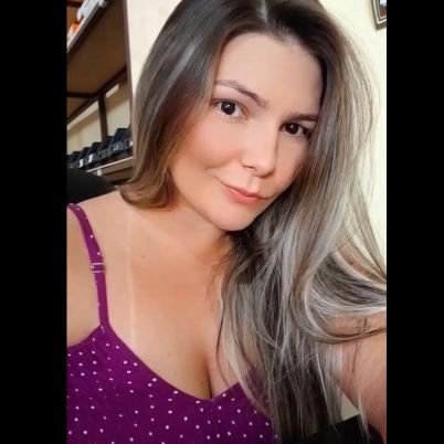 Mamãe da Heloísa ❤🎀

https://t.co/JXQcDo69av