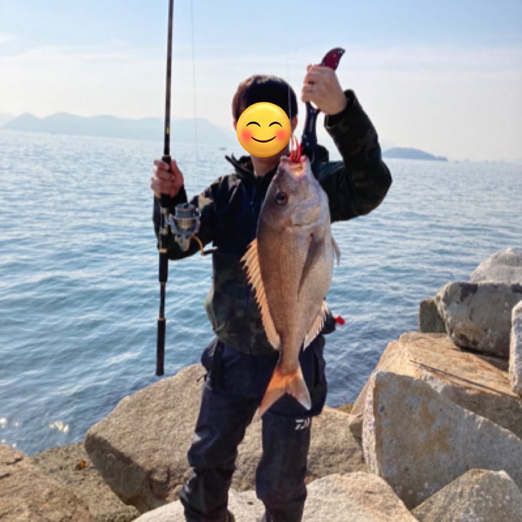 岡山〜倉敷メインに釣りしてます!基本どこにでも行きますが😛釣りが全てのモチベです🎣 / 岡山 / フットサル/ 剣道/ 釣り場で見かけたら是非声かけて下さい‼️ あべちゃんと呼んで下さい✌️