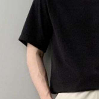 Floww0113's profile picture. 