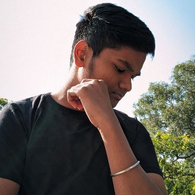 absoluteprayag's profile picture. Odddddsss...