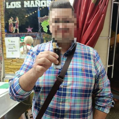 chico bi de 35años de Valladolid buscando nuevas esperiencias y sensaciones  disfrutando de la vida un poco