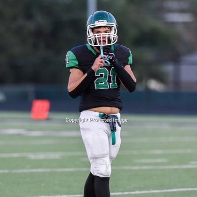 Azle MLB 5’11 190 lbs, 4.8 40,GPA 3.6, C/O 2026