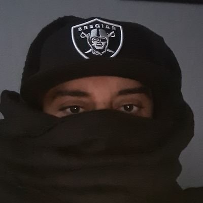 Kurdridista's profile picture. Talking with myself on game nights