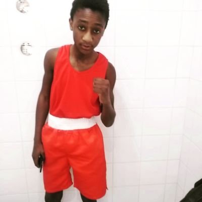 irvine_muduma's profile picture. I'm a boxer ❤💪