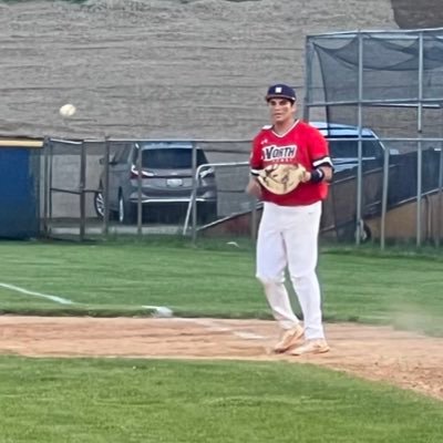 FrankieCedillo4's profile picture. Uncommitted @mpgbaseball