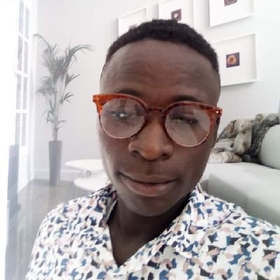 pharwellabdul's profile picture. shoemaker