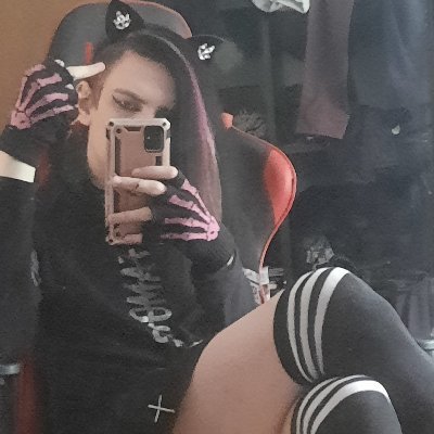 19
Femboy 
He/She