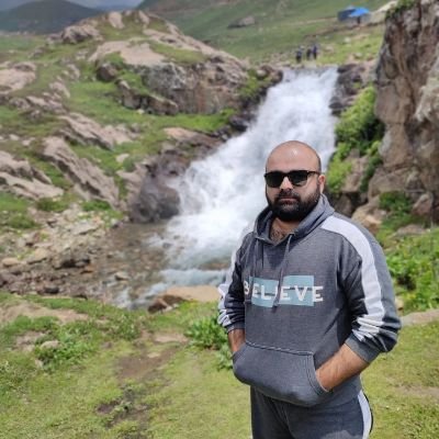 butt_arsl's profile picture. #Programmer , #Developer #Khanarmy #Cancerion  .....