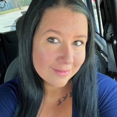 Co-Owner of @risingdawn_rp | Head Mod for @madbikermax_ | @ebay & @etsy Seller https://t.co/DRdQGC3YhY | Twitch Affiliate