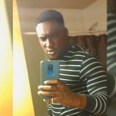 YoChillitsmalik's profile picture. black.magic#rapper poet God's disciple.🙏🤑$ales man.