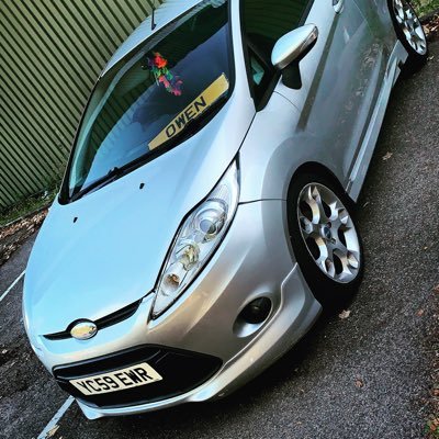 Cruise87's profile picture. Spalding bound, taken💍 the most beautiful woman, two awesome kids,Im a cat & snake lover. Full time TMYO & part time car valeter, MAHOOOSIVE PETROLHEAD. xXx