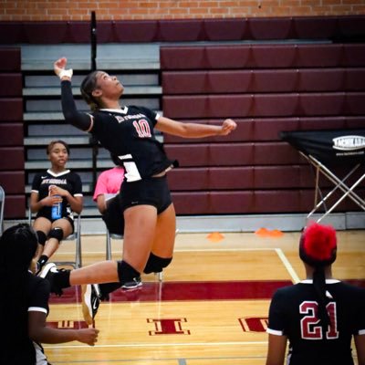 CLASS OF 2023’ , MIDDLE BLOCKER/OUTSIDE HITTER , 3.6 GPA , 5’9 | NCSA : dynasty brown , ATTENDS ISTROUMA HIGH SCHOOL , BATON ROUGE LA 📍  ALL DISTRICT 2022-2023