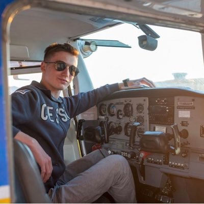 Pilot, Part-time weather geek - @stormhunterteam on Instagram