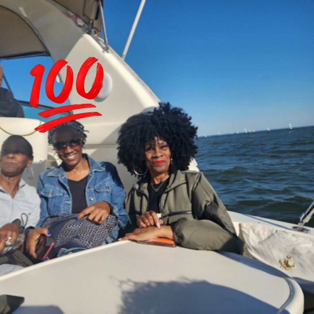 ballamama22's profile picture. #RetiredWidow#4grown children#LOVINGLife#ILoveEveryone…Until 💋