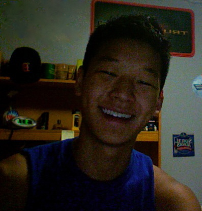 kjoo125's profile picture. Life's a beach and im playing in the sand