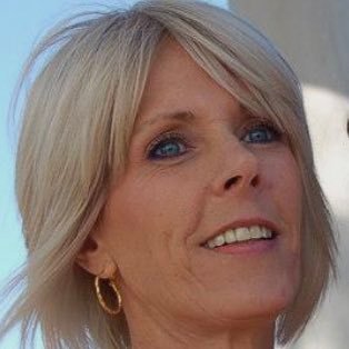 Elainer1960's profile picture. 