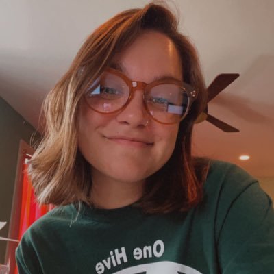 margo4240's profile picture. 🌈 she/her @mumfordandsons biggest fan