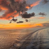 K (@kellbodenzy) 's Twitter Profile Photo