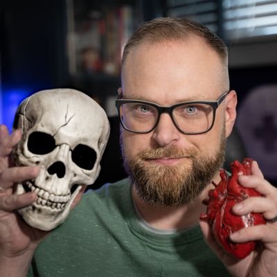 #Author | Equal parts Ron Swanson, Mister Rogers, and Stephen King. he/him
#amwriting #writingcommunity #selfpublished