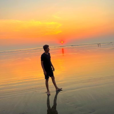 k_h_u_s_h_h's profile picture. 