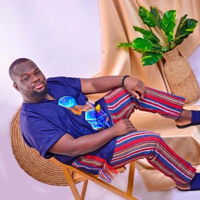 Isimemz1's profile picture. Billionaire mindset, Real Madrid, Ex-Banker, Shoe lover, Entrepreneur, Tech sales, Techpreneur, CEO @happyfeetng1