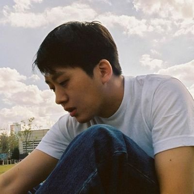 fan account update about producer #슬롬 ♡ (all photos and videos are credit to the owner)