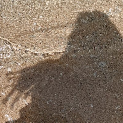 michelleampow_'s profile picture. 