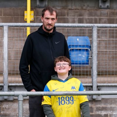 Torquay United and organising the deliveries of 📦