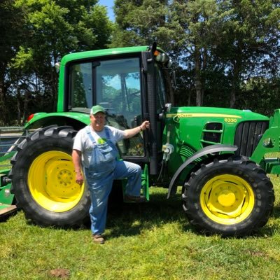 Christian, Husband, Dad, Small Beef Cow-Calf Producer, Cattleman, Hay Crop producer, @johndeere Tractor’s , Tennessee Vols Fan 🏈🧡🏈🧡!! Go Big Orange!!!